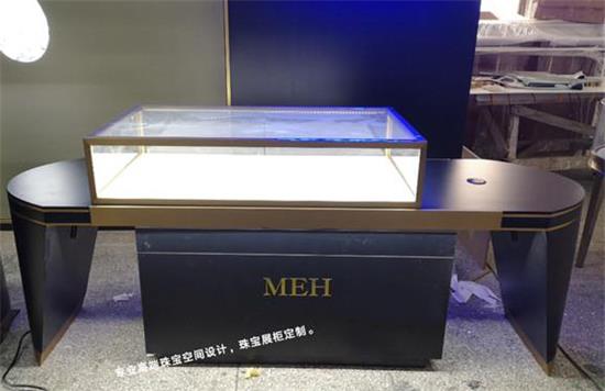 不銹鋼烤漆玻璃珠寶展柜_高端首飾飾品展柜